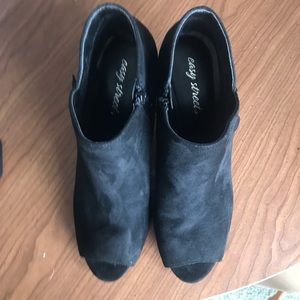 Easy Street Black Booties